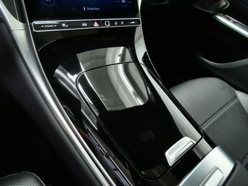 Certified 2026 Mercedes-Benz GLC 300 4MATIC image 21