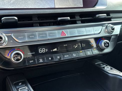 Used 2025 Kia Telluride SX X-Line AWD/4WD image 29