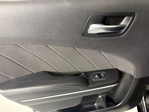 Used 2023 Dodge Charger SXT RWD image 35