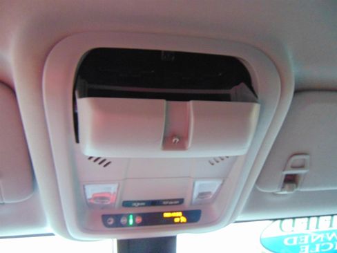 Used 2024 Chevrolet Equinox LT image 26