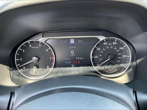 Used 2025 Nissan Altima 2.5 SL FWD image 10