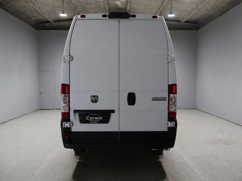 Used 2023 RAM ProMaster 3500 w/ Safety Group FWD image 3