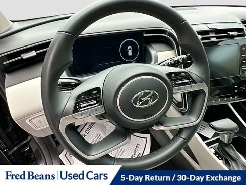 Used 2023 Hyundai Tucson SEL w/ Convenience Package AWD/4WD image 16