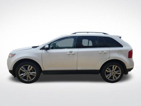 Used 2013 Ford Edge Limited w/ Driver Entry Pkg FWD image 2