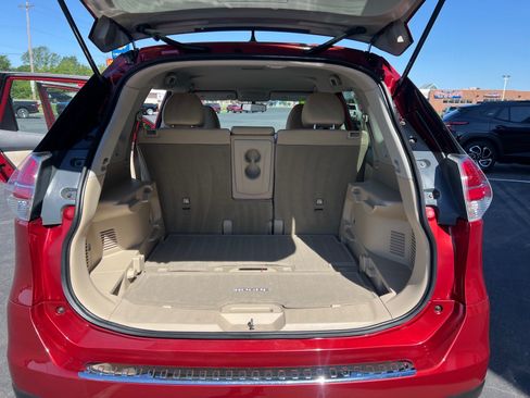 Used 2015 Nissan Rogue S AWD/4WD image 10