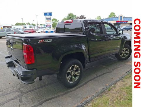 Used 2018 Chevrolet Colorado Z71 AWD/4WD image 7