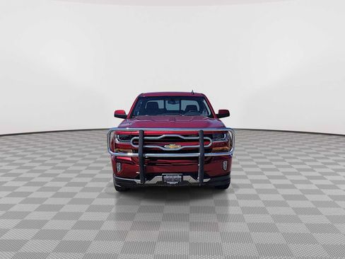 Used 2018 Chevrolet Silverado 1500 LT w/ All Star Edition AWD/4WD image 3
