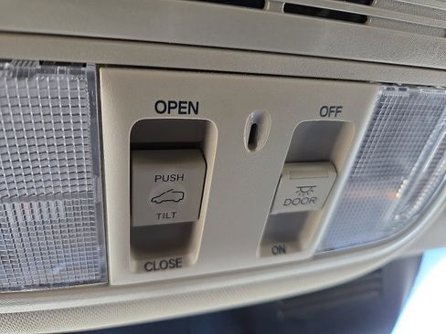 Used 2019 Honda CR-V EX image 22