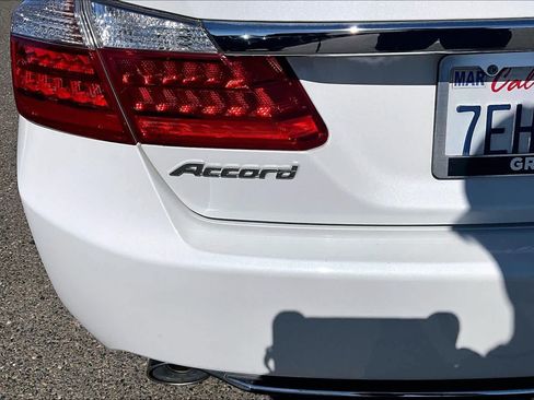 Used 2014 Honda Accord EX-L image 9