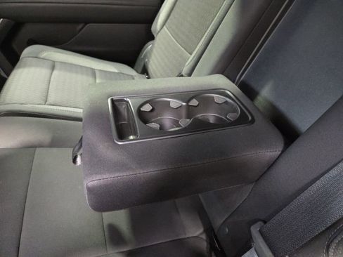 Used 2023 Chevrolet Suburban LS image 34