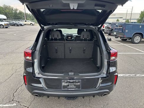 Certified 2023 Chevrolet TrailBlazer RS w/ Sun and Liftgate Package AWD/4WD image 31