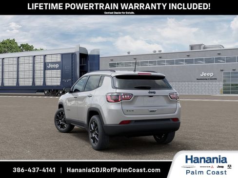 New 2026 Jeep Compass Latitude AWD/4WD image 3