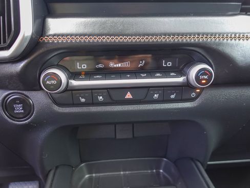 Certified 2026 MAZDA CX-50 AWD 2.5 S w/ Premium Package image 25
