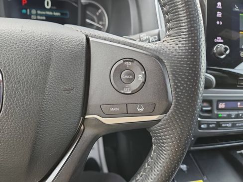 Used 2025 Honda Passport EX-L image 22