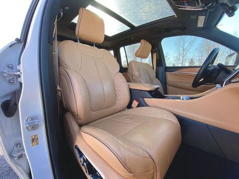 Used 2022 Jeep Grand Cherokee Summit image 29