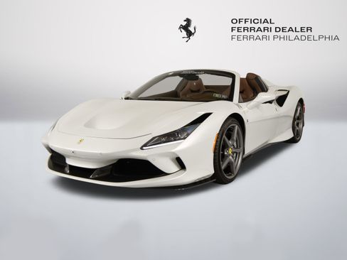 Certified 2022 Ferrari F8 Tributo RWD image 3