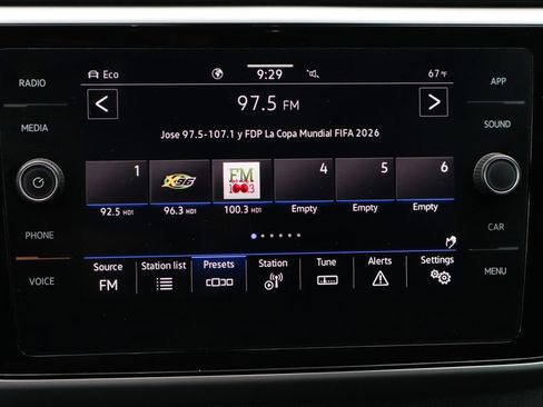 Used 2022 Volkswagen Atlas Cross Sport SE AWD/4WD image 31