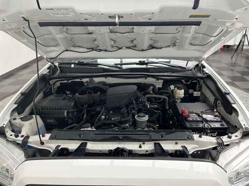 Used 2019 Toyota Tacoma SR5 image 20