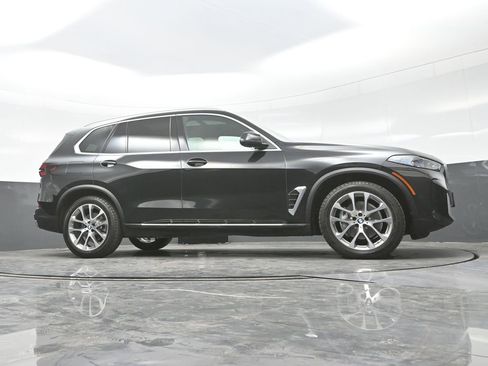 Used 2024 BMW X5 xDrive40i image 29