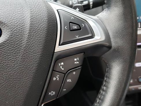 Used 2017 Ford Fusion Titanium AWD/4WD image 20