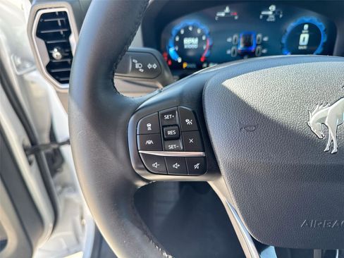 Certified 2025 Ford Bronco Sport Outer Banks w/ Outer Banks Tech Package+ image 28