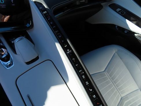 Certified 2024 Chevrolet Corvette Stingray Preferred Cpe w/ Stealth Interior Trim Package image 30