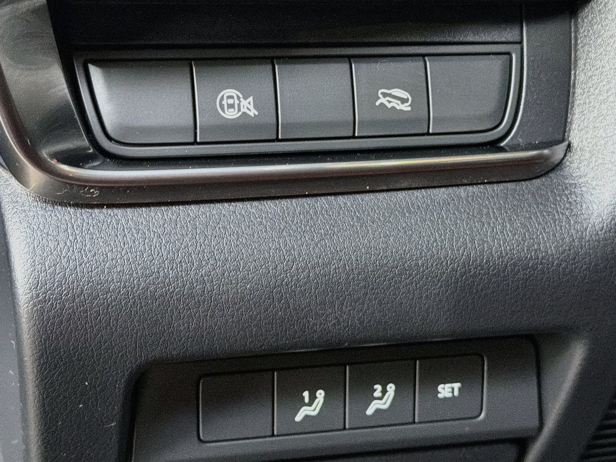 Used 2025 MAZDA CX-30 AWD 2.5 S w/ Preferred Package image 16