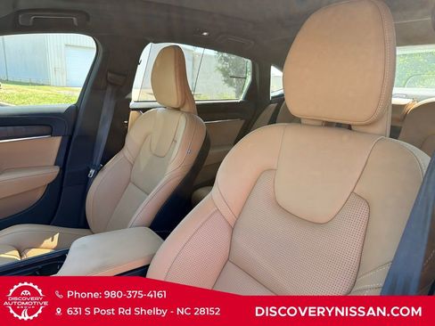Used 2023 Volvo S90 B6 Ultimate w/ Protection Package Premier AWD/4WD image 18