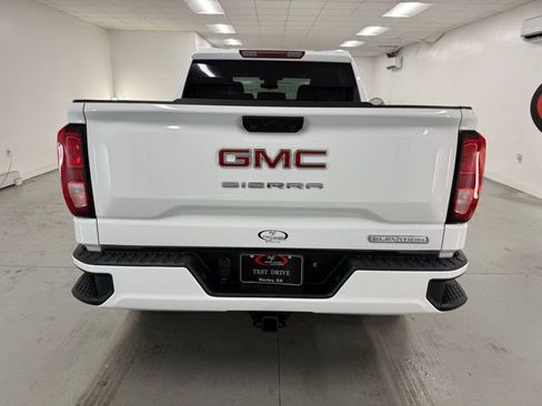 New 2026 GMC Sierra 1500 Elevation image 7