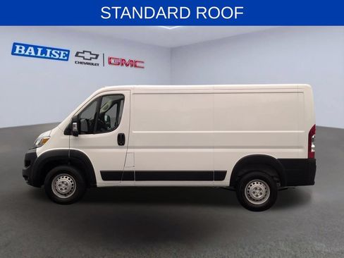 Used 2025 RAM ProMaster 2500 w/ Convenience Group FWD image 7
