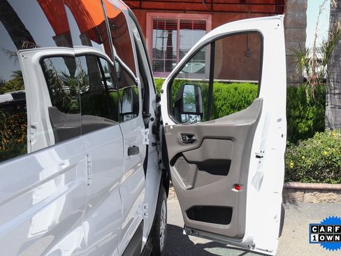 Used 2020 Ford Transit 350 XLT image 31