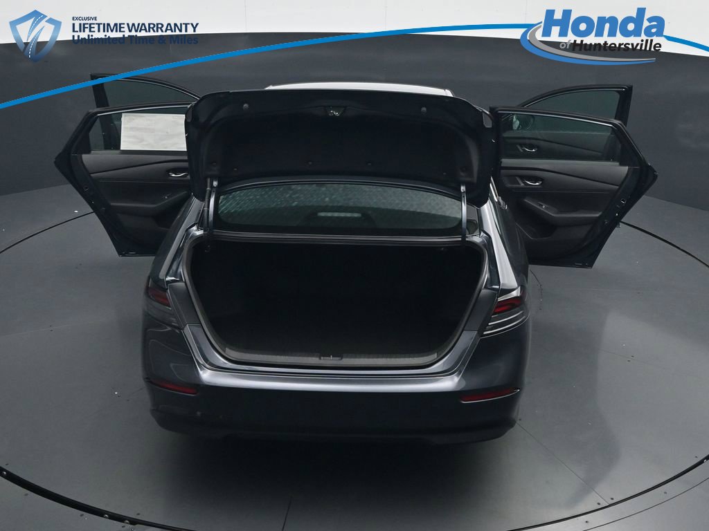 New 2026 Honda Accord LX image 47