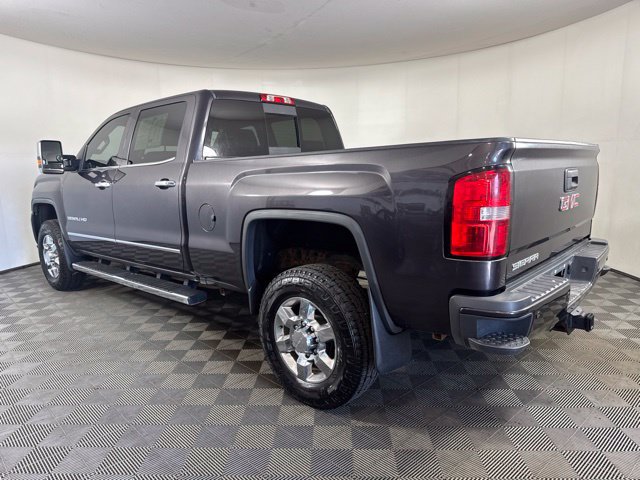 Used 2016 GMC Sierra 2500 Denali w/ Driver Alert Package AWD/4WD image 6