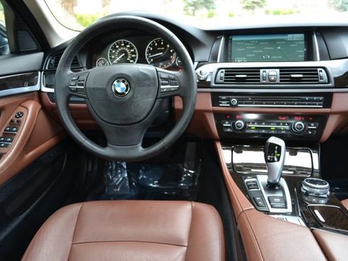 Used 2014 BMW 535i xDrive Sedan AWD/4WD image 17