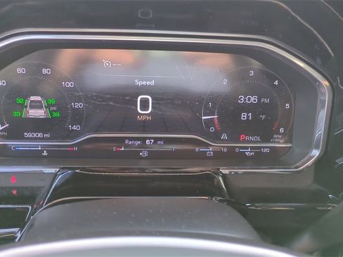 Used 2024 GMC Sierra 1500 SLT image 21