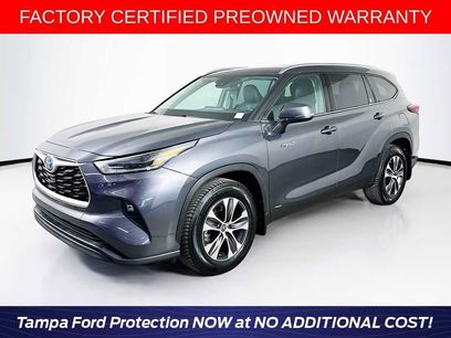 Used 2021 Toyota Highlander XLE