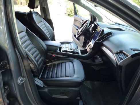 Used 2021 Ford Edge SEL w/ Convenience Package AWD/4WD image 44