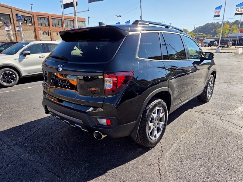 Used 2023 Honda Passport TrailSport image 7