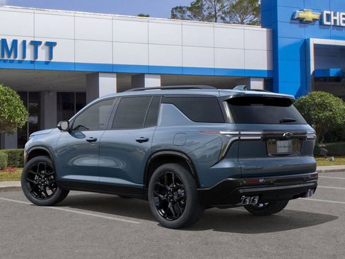New 2026 Chevrolet Traverse RS image 3