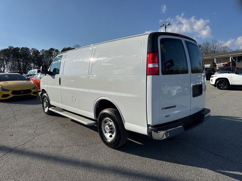 Used 2024 Chevrolet Express 2500 w/ Driver Convenience Package image 3