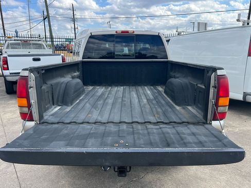 Used 2000 Chevrolet Silverado 1500 LS image 23