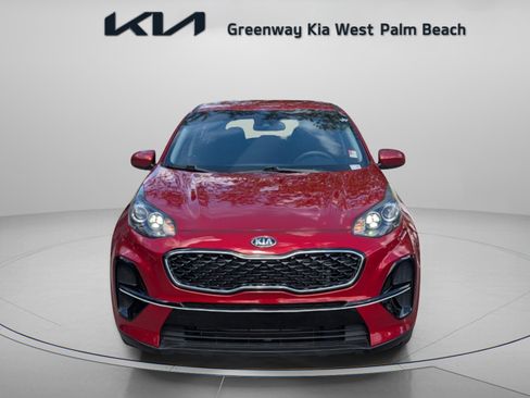 Used 2021 Kia Sportage LX image 3