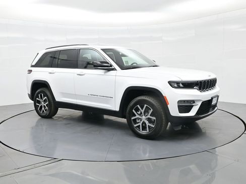 New 2025 Jeep Grand Cherokee Limited image 4