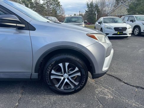 Used 2016 Toyota RAV4 LE image 17