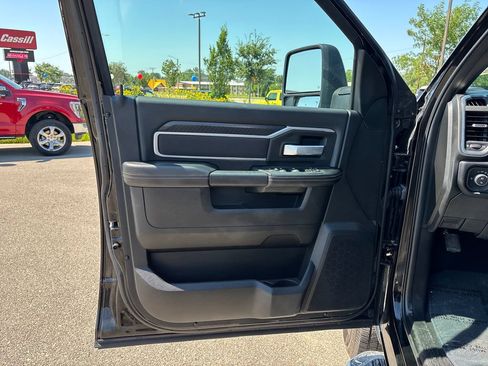 Used 2026 RAM 2500 Big Horn AWD/4WD image 26