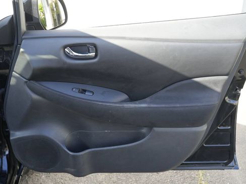 Used 2017 Nissan Leaf S w/ Charge Package FWD image 30