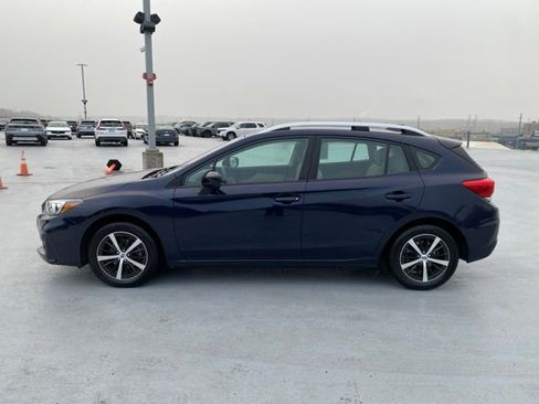 Used 2019 Subaru Impreza 2.0i Premium image 5