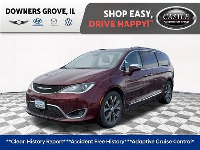 Used 2018 Chrysler Pacifica Limited w/ Tire & Wheel Group
