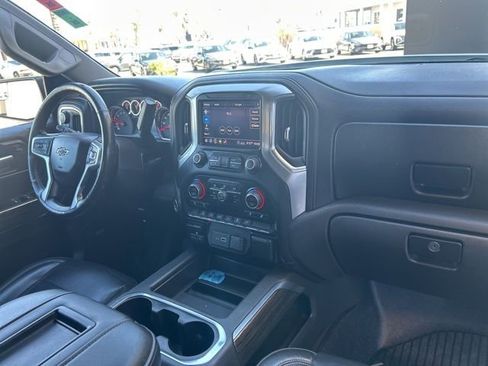 Used 2020 Chevrolet Silverado 1500 LT Trail Boss image 28