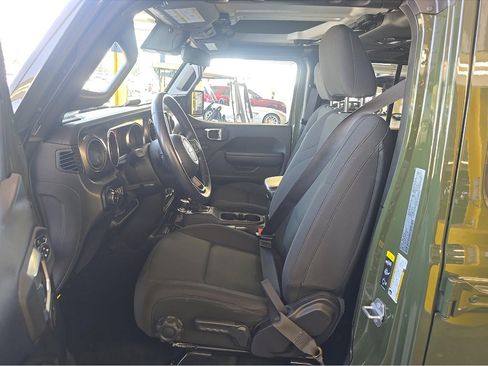 Used 2021 Jeep Wrangler Unlimited Sport AWD/4WD image 4
